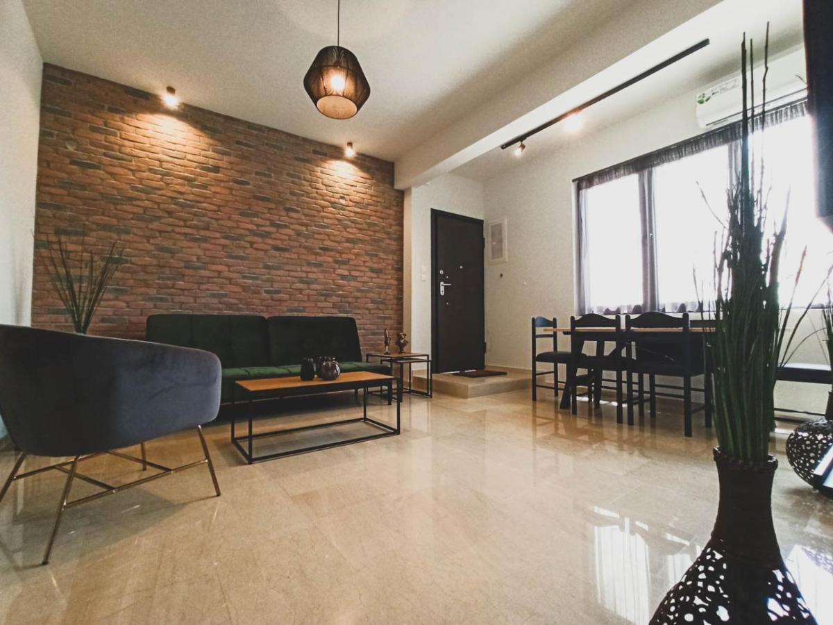 Sunlight - Volos City Center Spacious Modern Apartments المظهر الخارجي الصورة