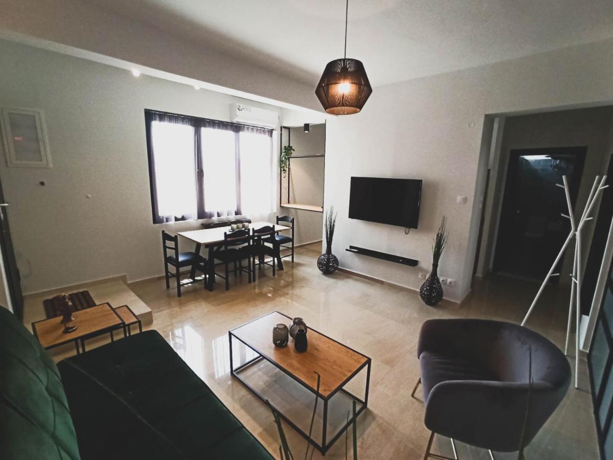 Sunlight - Volos City Center Spacious Modern Apartments المظهر الخارجي الصورة