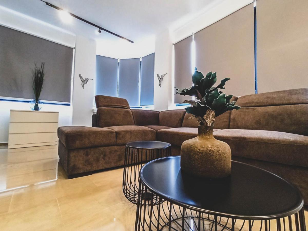 Sunlight - Volos City Center Spacious Modern Apartments المظهر الخارجي الصورة