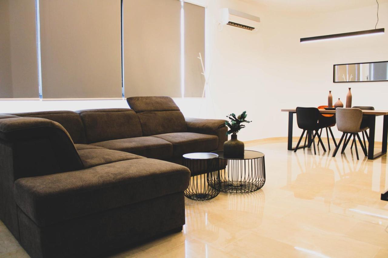 Sunlight - Volos City Center Spacious Modern Apartments المظهر الخارجي الصورة